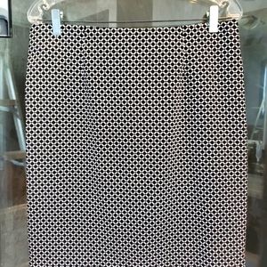 JJill pencil skirt, size MP, black and white